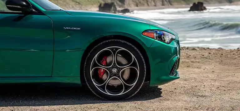 stelvio veloce exterior red brake clips