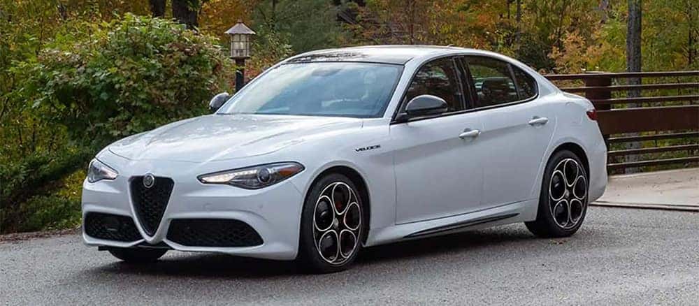 2022 Alfa Romeo Giulia Exterior