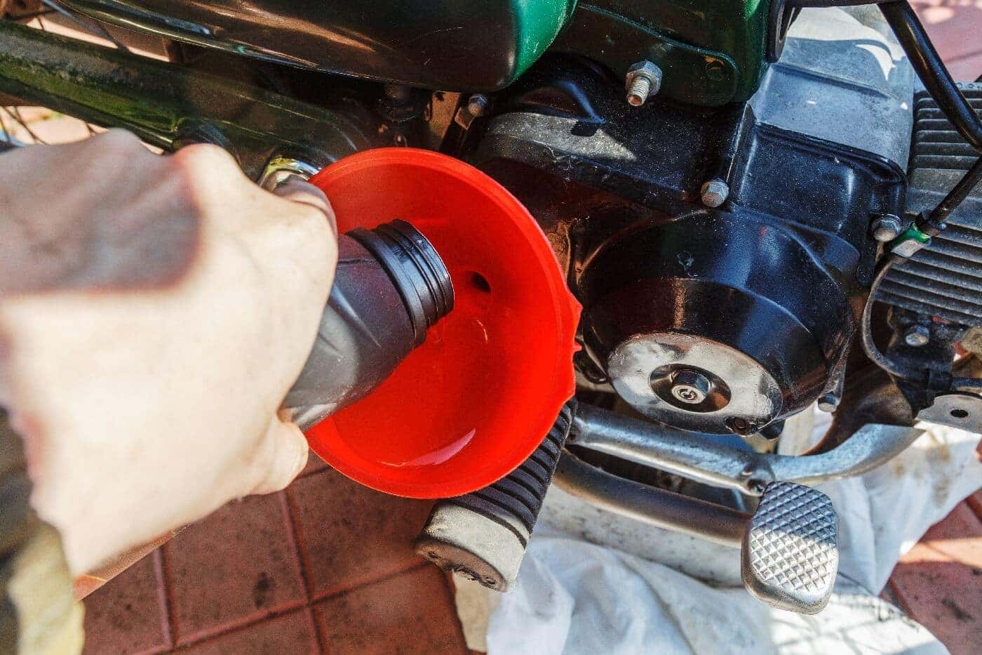 Oil Pour