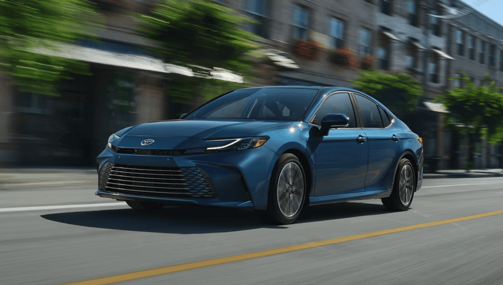 2026-toyota-camry-hybrid