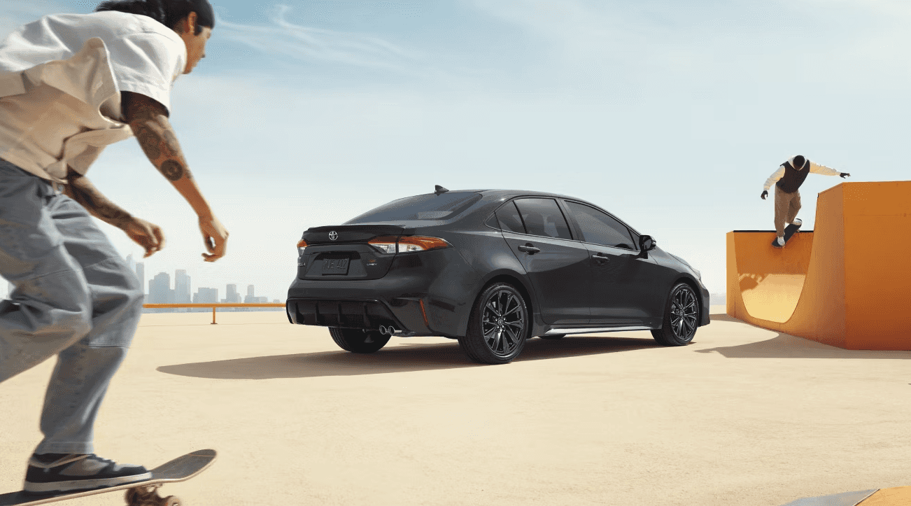 2026-toyota-corolla-hybrid-exterior