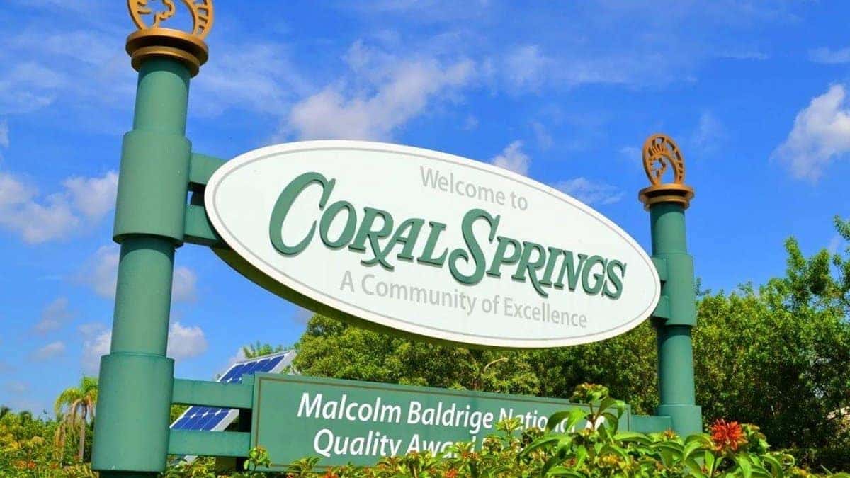 Welcome to Coral Springs, FL city sign