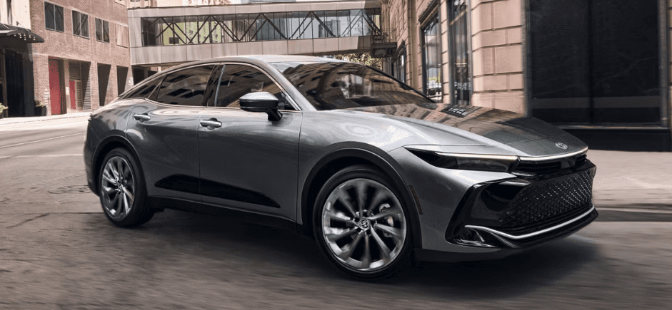 2026 Toyota Crown and Crown Signia comparison at Toyota of Coconut Creek in Coconut Creek, FL