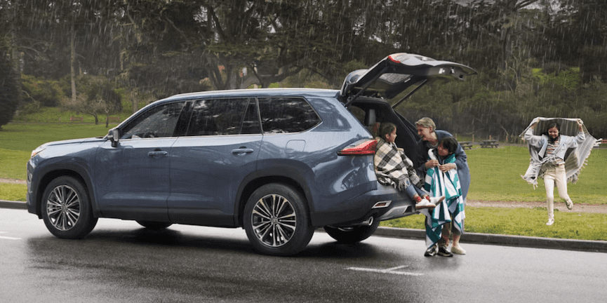 2026 Toyota Highlander and Grand Highlander comparison at Toyota of Coconut Creek in Coconut Creek, FL