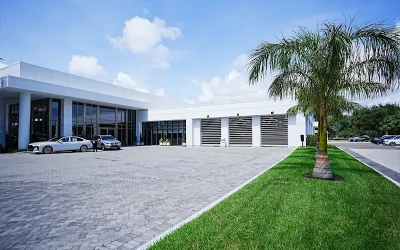 BMW of Naples Service Department
