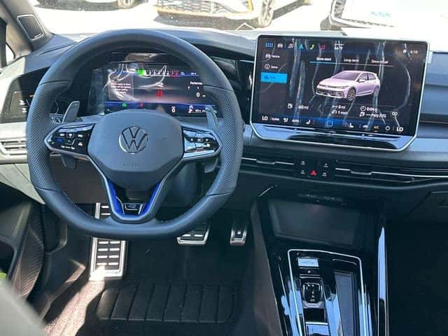 2026 Volkswagen Golf R Technology