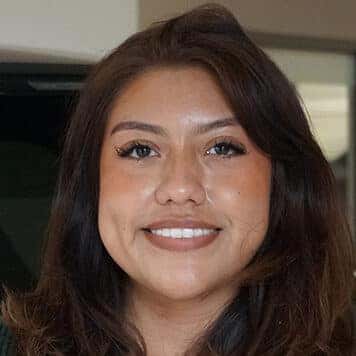 Angelina  Castillo