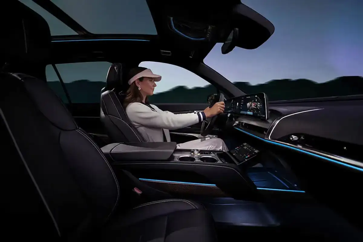Cadillac Vistiq
