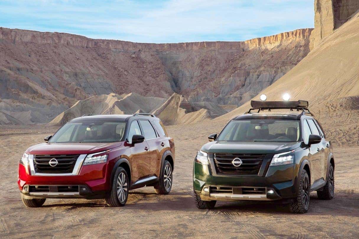 Nissan Ellicott - 2022 Nissan Pathfinder green and red