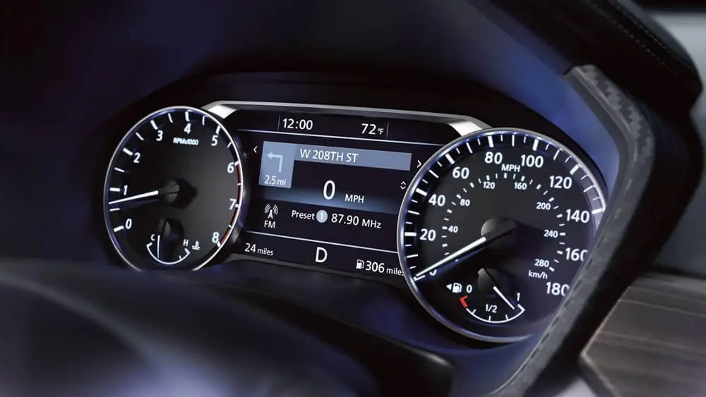 2020-nissan-altima-advanced-drive-assist-display