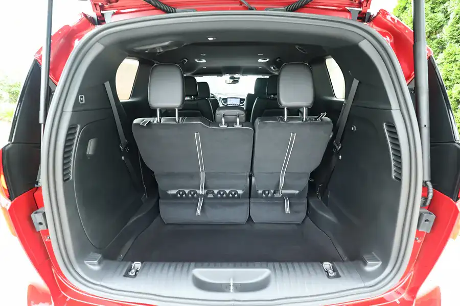 2026 Chrysler Voyager