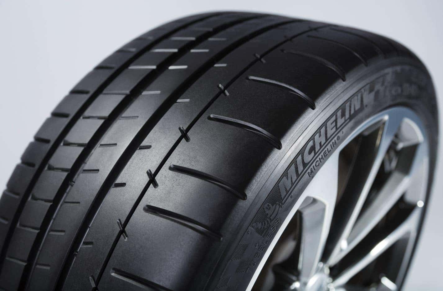 Tires at Patrick Cadillac in Schaumburg IL