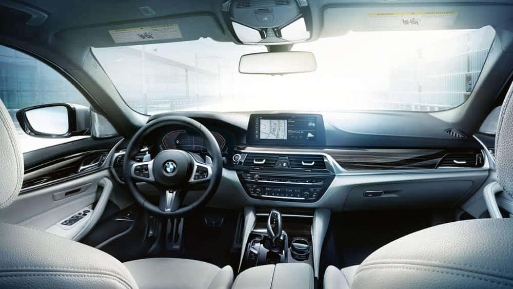 2020 BMW 5 Series Dash
