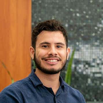 Efraim Calderon