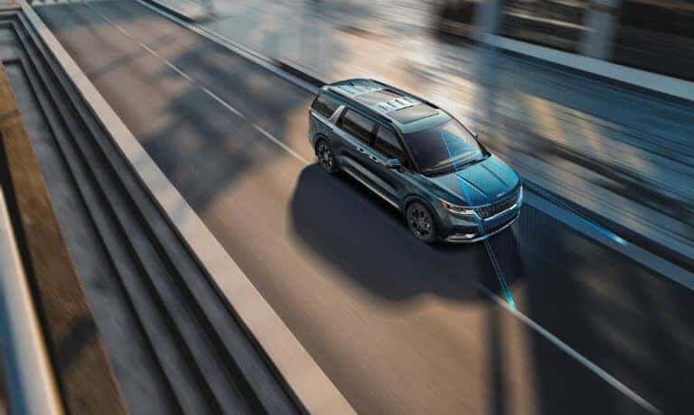 2022 Kia Carnival Lane Assist Tracking