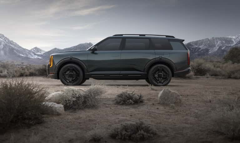 2027 Kia Telluride Exterior Parked With Mountain View