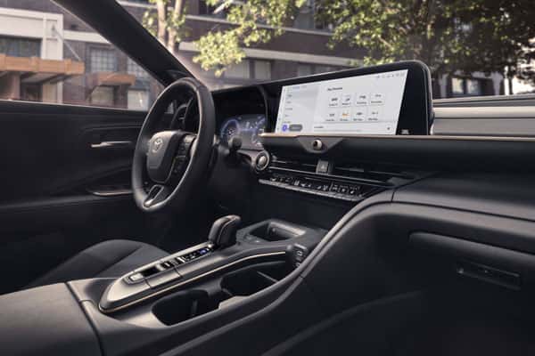 Toyota Crown Interior